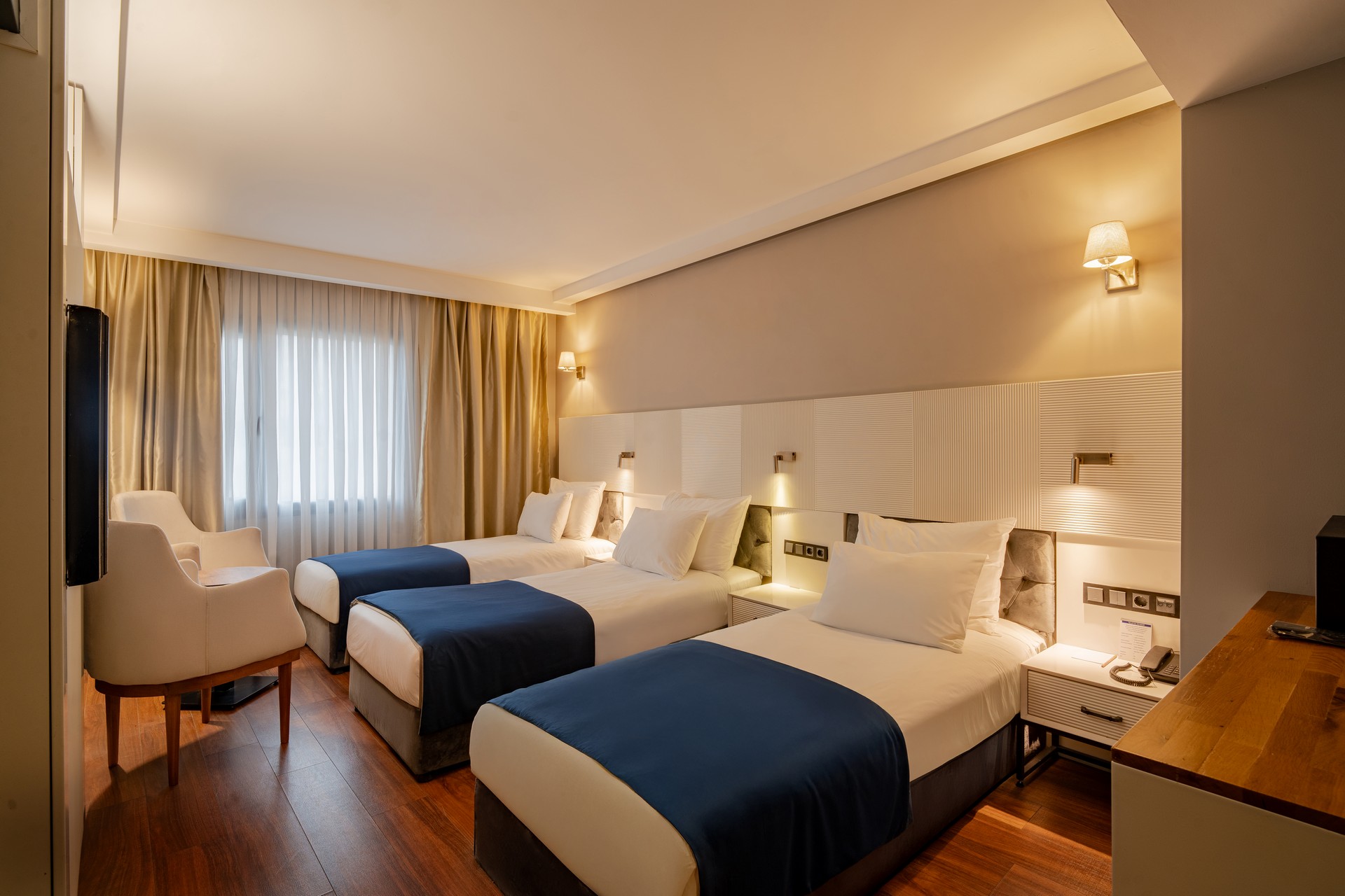 Superior Triple Room 2